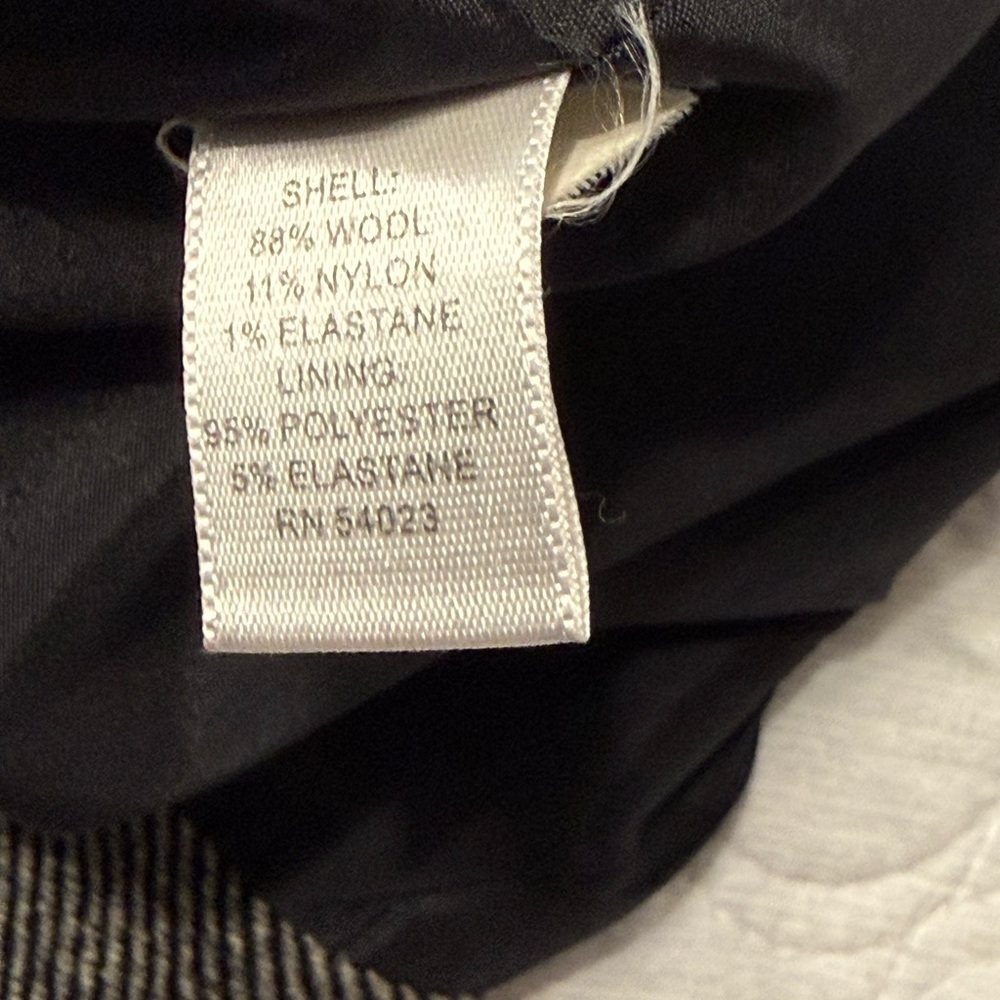 Banana Republic Charcoal Wool Blend Pencil Skirt with Stretch 0 - Picture 5 of 6